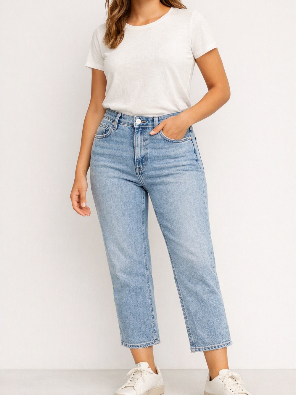 Everlane The Curvy Cheeky Jean Light Wash Crop – Size 31